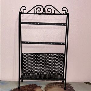 Small Black Metal Jewelry Holder 6.5x11 inches